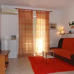Latmo Apartament *